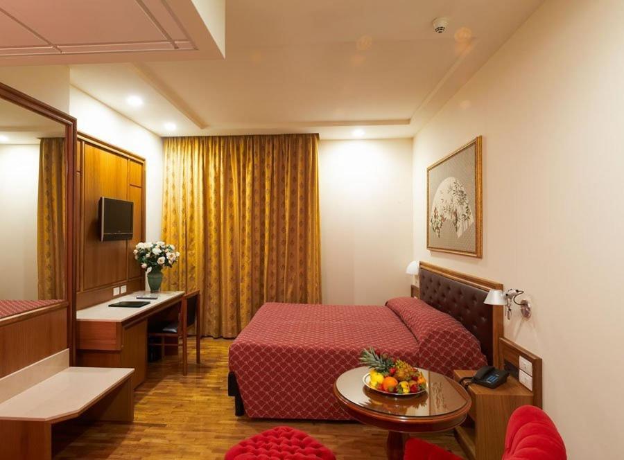 Hotel Svevo 지오이아델콜레 객실 사진