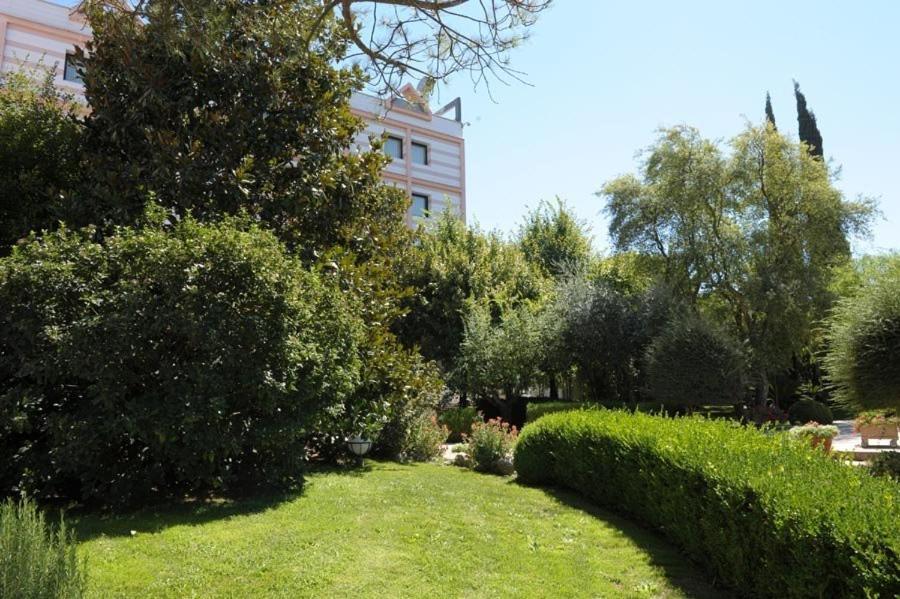 Hotel Svevo 지오이아델콜레 외부 사진